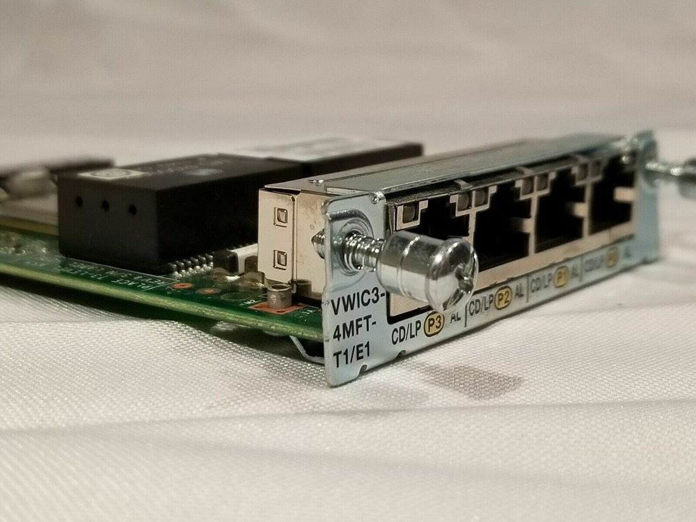 Модуль Cisco VWIC3-4MFT-T1/E1 — фото 1