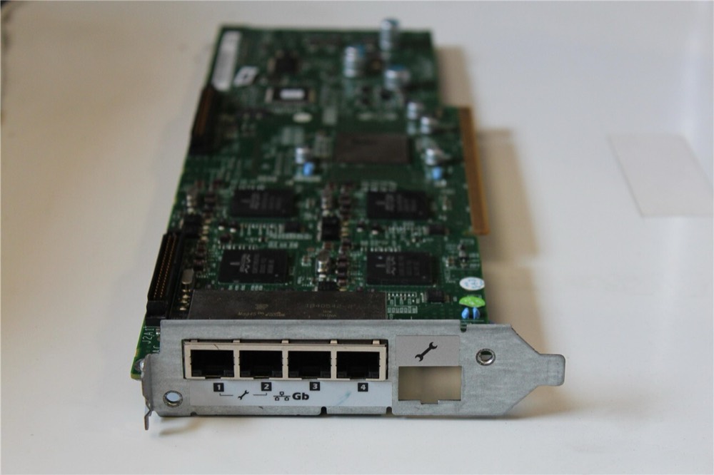 Сетевая карта W670G 0W670G Dell PowerEdge R900 Gigabit PCI-E Quad Port Server Network Card — фото 1