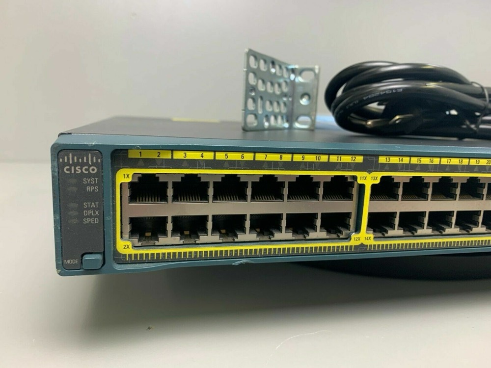 Коммутатор Cisco WS-C2960S-48TS-S — фото 2