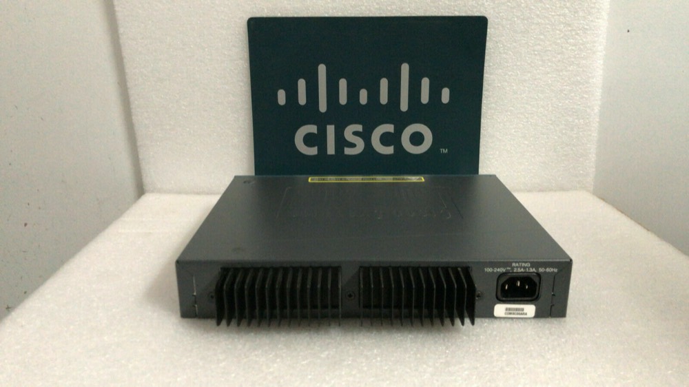 Коммутатор Cisco WS-C3560-8PC-S — фото 2