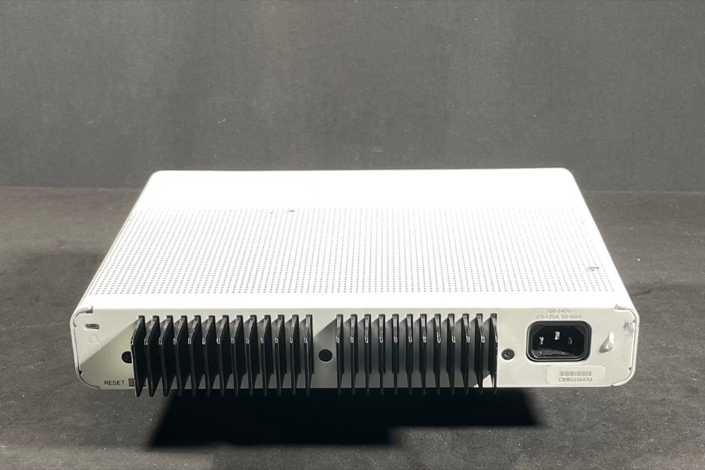 Коммутатор Cisco WS-C3560C-8PC-S — фото 3