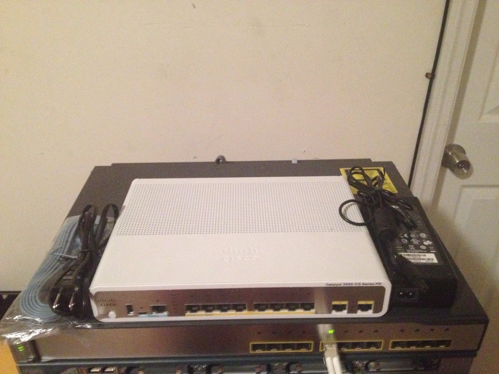 Коммутатор Cisco WS-C3560CPD-8PT-S — фото 2