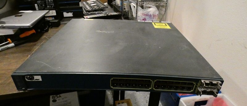 Коммутатор Cisco Catalyst 3560E WS-C3560E-24PD-S, 24×PoE+ 2×10G — фото 1