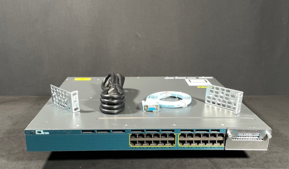 Коммутатор Cisco WS-C3560X-24P-E — фото 1