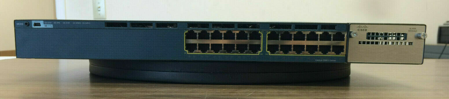 Коммутатор Cisco WS-C3560X-24T-S — фото 1