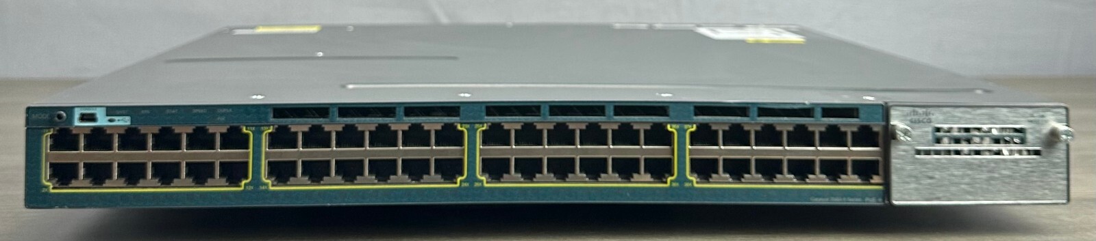 Коммутатор Cisco WS-C3560X-48P-S — фото 2