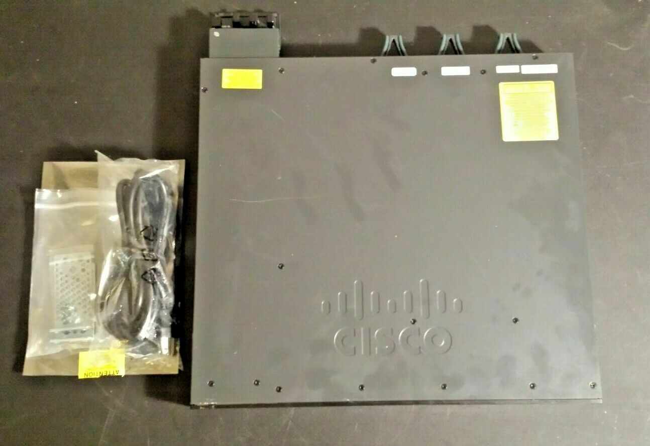 Коммутатор Cisco WS-C3650-12X48UQ-L — фото 3