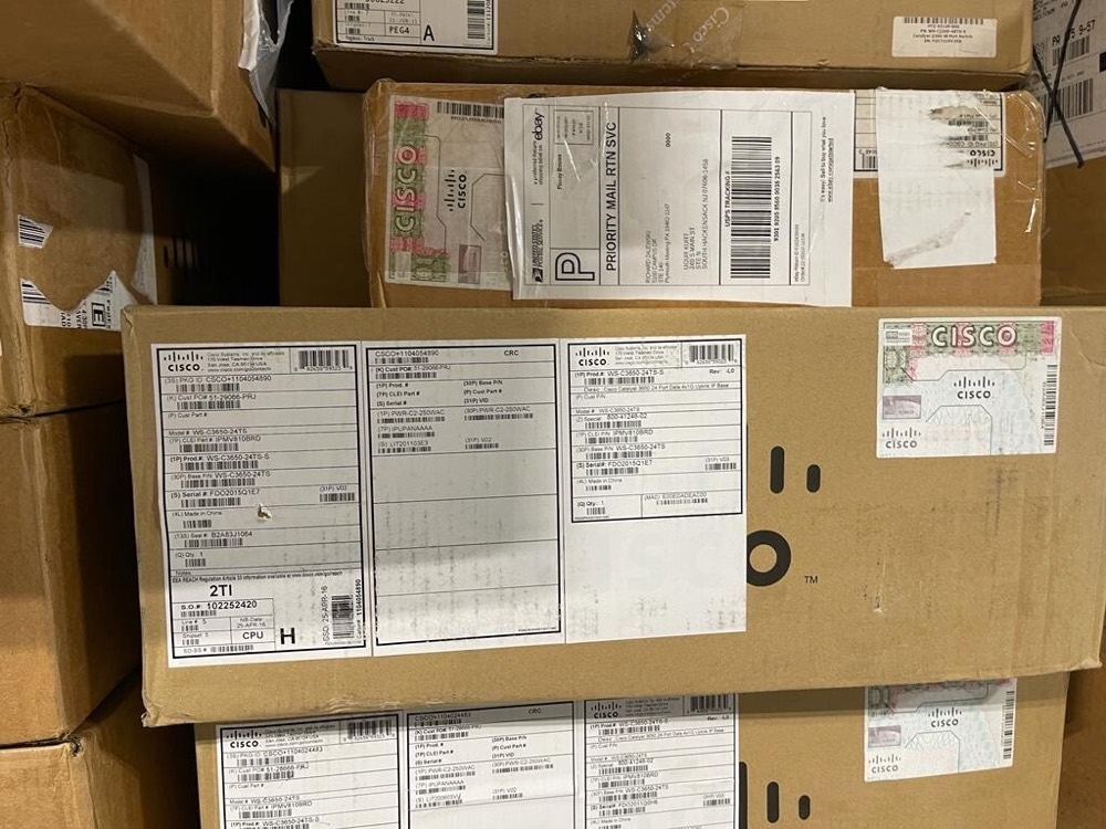 Коммутатор Cisco WS-C3650-24TS-S — фото 2