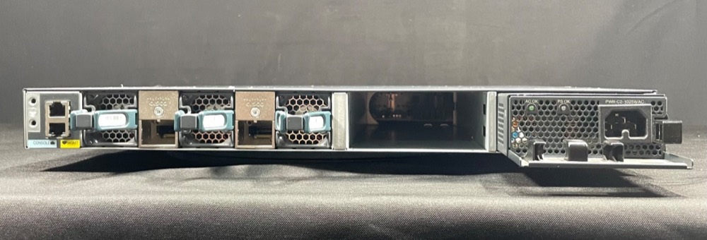 Коммутатор Cisco WS-C3650-48FD-E — фото 3