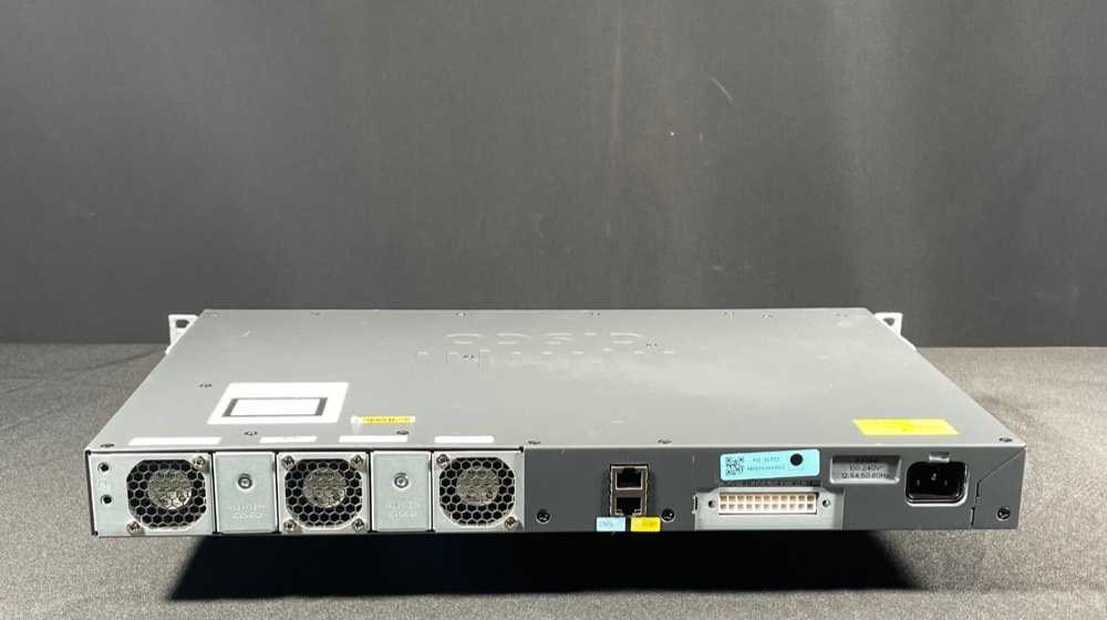 Коммутатор Cisco WS-C3650-48FQM-S — фото 3