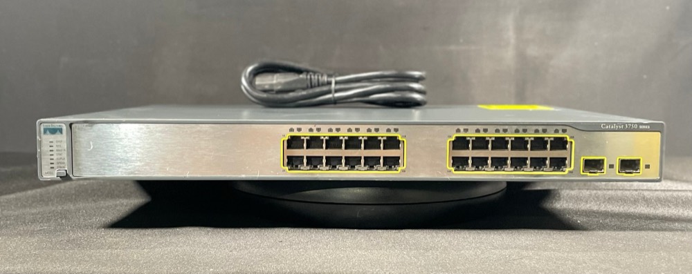 Коммутатор Cisco WS-C3750-24TS-S — фото 1
