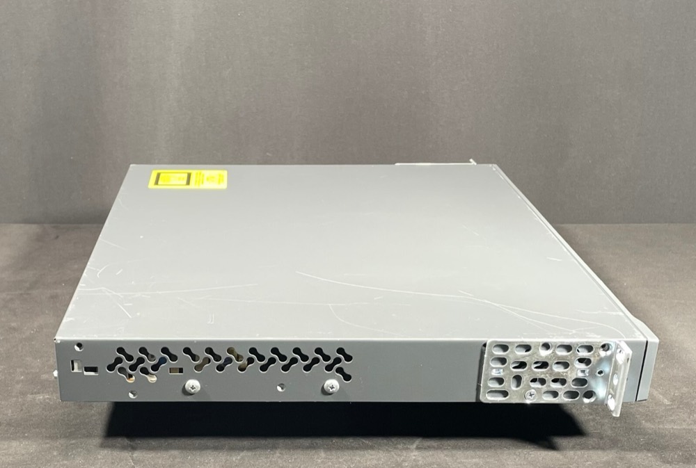 Коммутатор Cisco WS-C3750G-24TS-E1U — фото 3