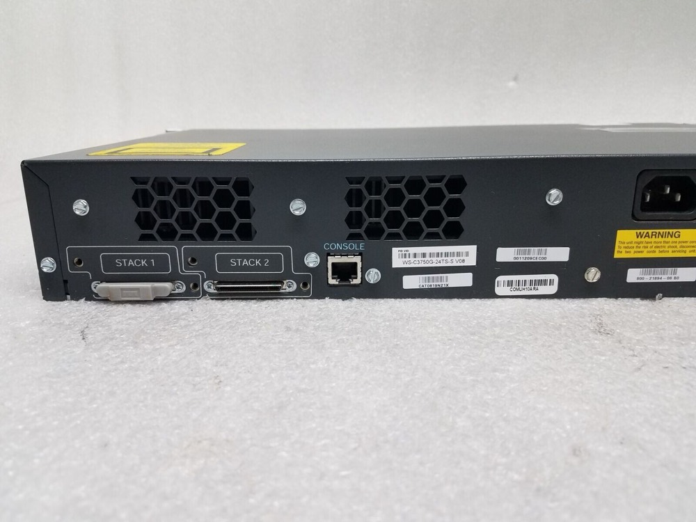 Коммутатор Cisco WS-C3750G-24TS-S — фото 3