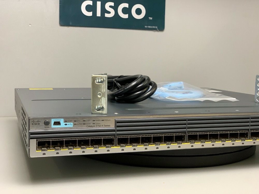 Коммутатор Cisco WS-C3750X-24S-E — фото 2