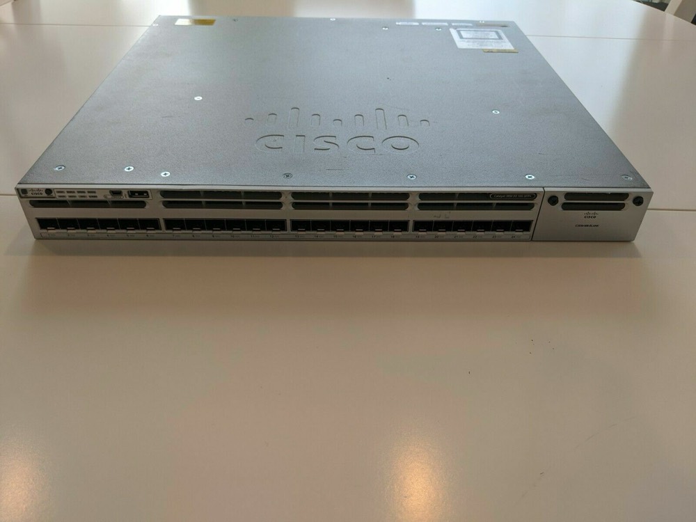 Коммутатор Cisco WS-C3850-24XS-E — фото 1