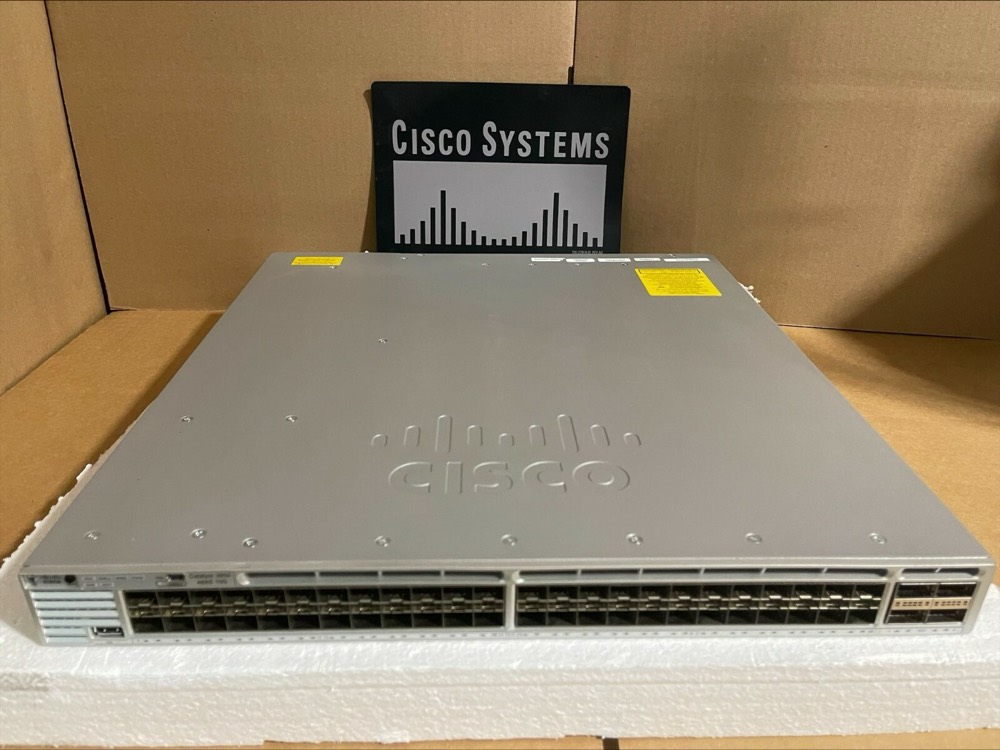 Коммутатор Cisco WS-C3850-48XS-F-S — фото 1