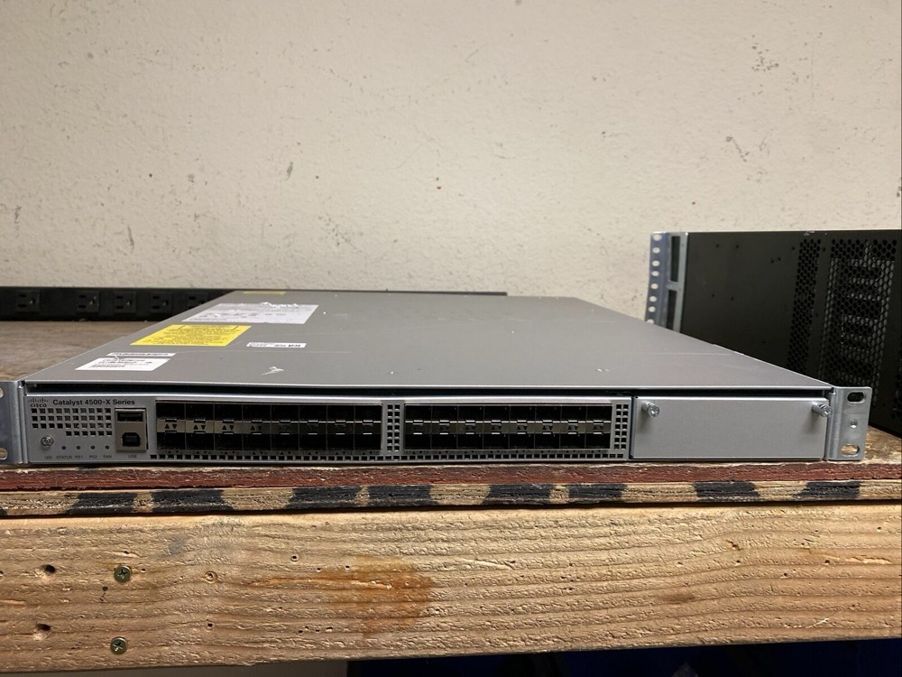 Коммутатор Cisco WS-C4500X-32SFP — фото 1