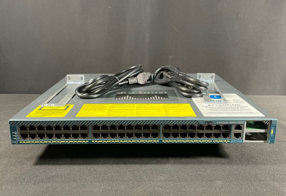 Коммутатор Cisco WS-C4948-10GE (НЕ ЗАПУСКАЮТСЯ) — фото 1