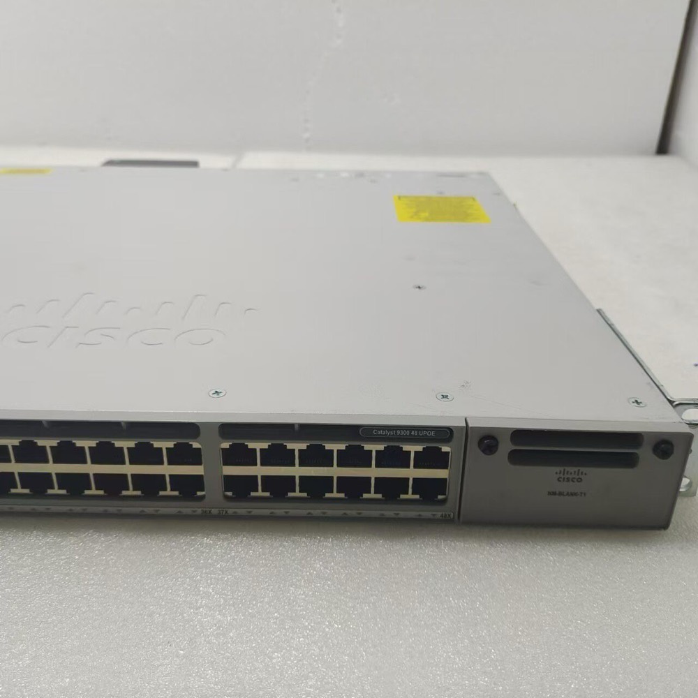 Коммутатор Cisco WS-C9300-48U-A — фото 2