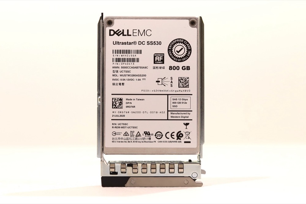 SSD-накопитель Dell WUSTM3280ASS200 800GB 2.5" 12Gb/s SAS SSD W/Caddy Dell P/N: 0RD76R Tested — фото 1