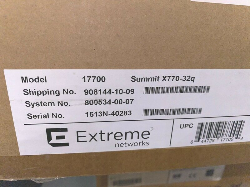 Коммутатор Extreme 17700 Switch X770-32Q 32x 40GBASE-X QSFP+ Edge — фото 1