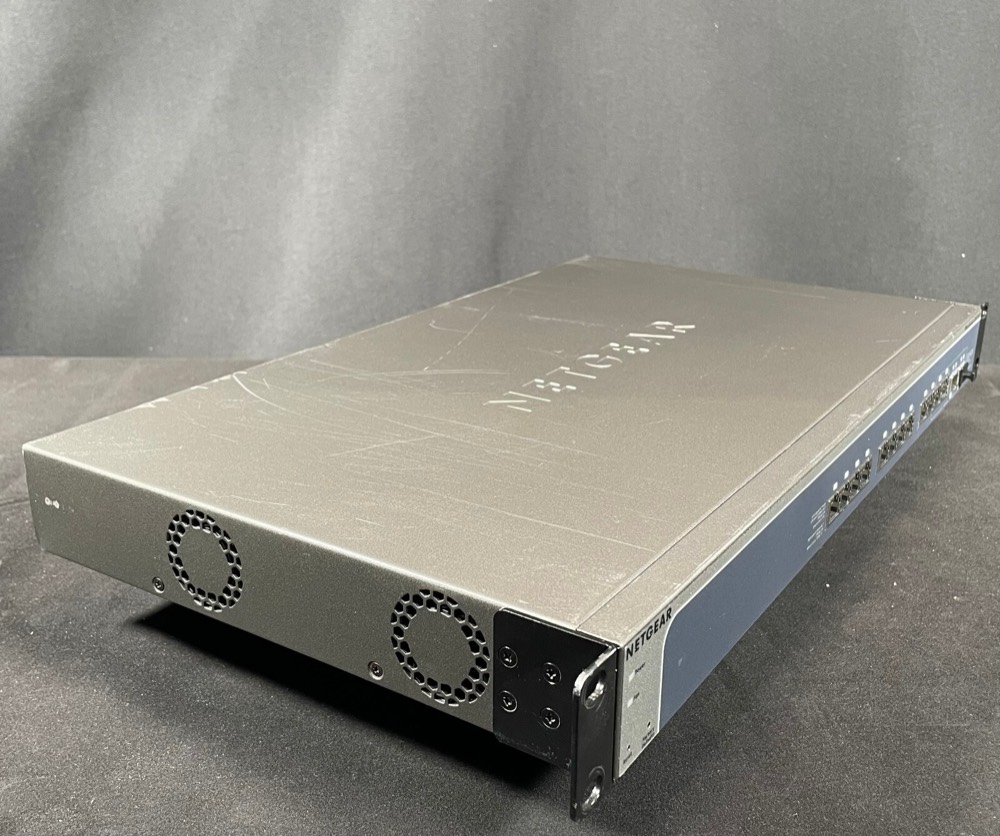 Коммутатор Netgear XS712T-100NES — фото 2