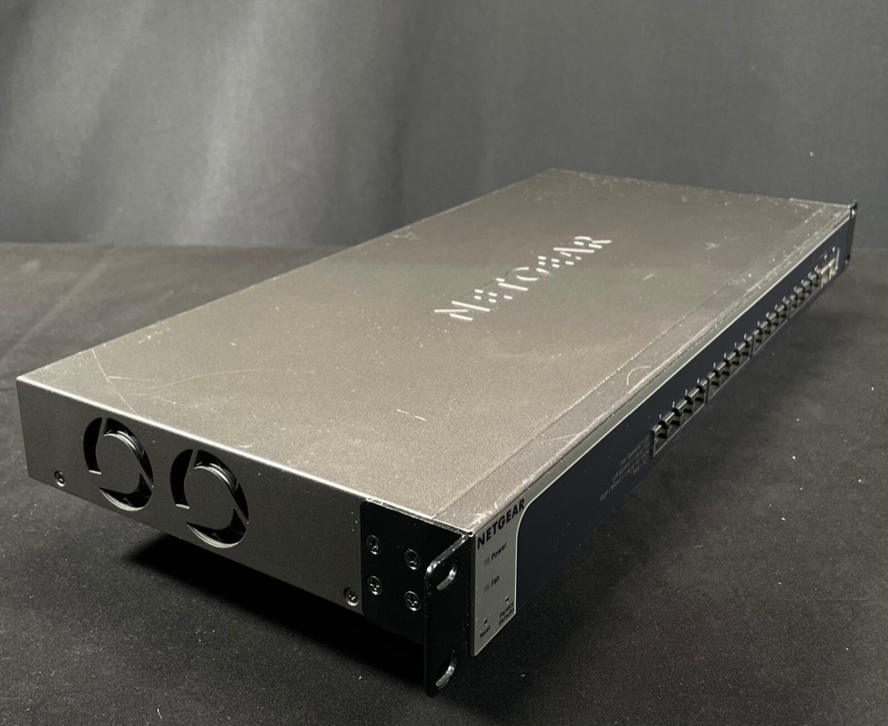 Коммутатор Netgear XS716T-100NES — фото 2