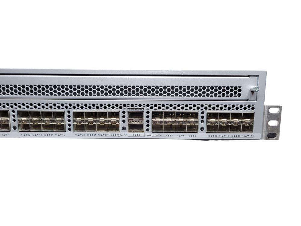 Extension-коммутатор Fibre Channel Brocade 7840 — 24×16G FC + 16×10GbE + 2×40GbE extension — фото 3