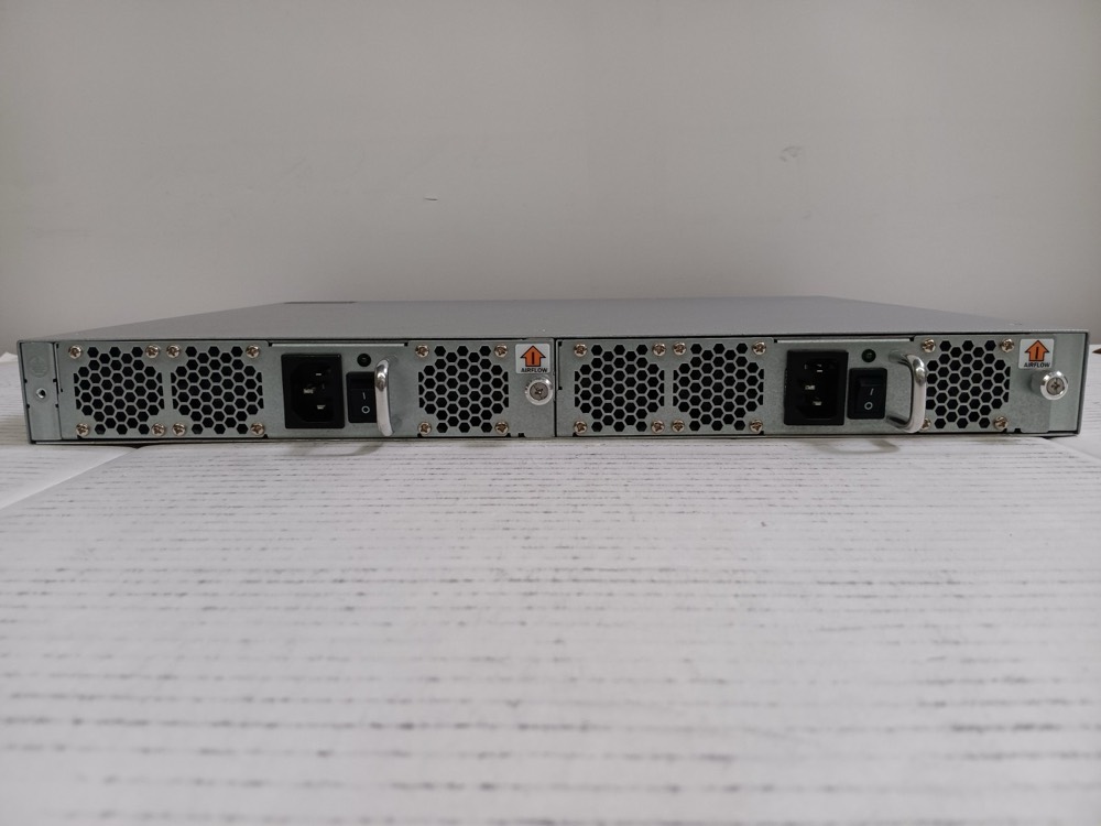 Коммутатор Fibre Channel Brocade G720 — 56 портов 64G FC (Gen7) — фото 2