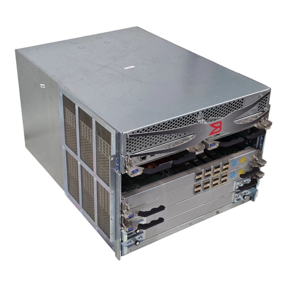 Директор Fibre Channel Brocade X6-4 — директор Gen6 32G, 4 слота — фото 2