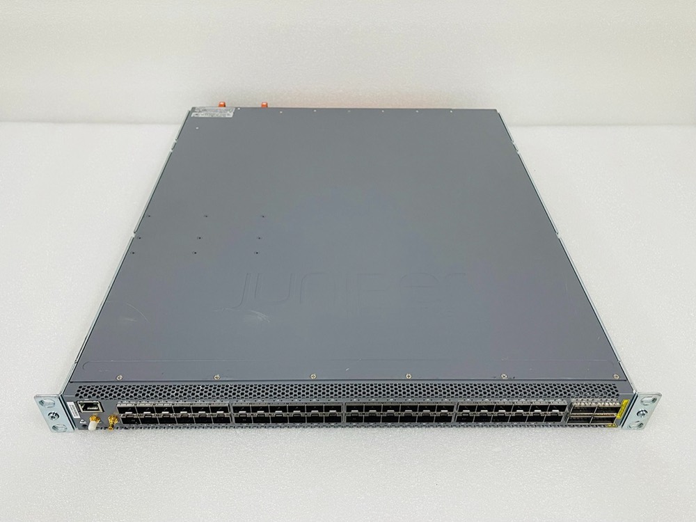 Коммутатор Juniper QFX5110 — 48×10/25G + 100G leaf — фото 2