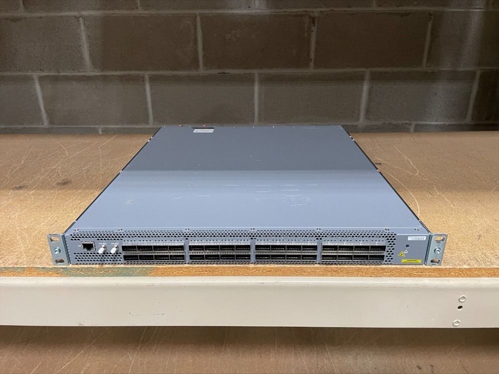 Коммутатор Juniper QFX5200 — 32×100G spine — фото 3