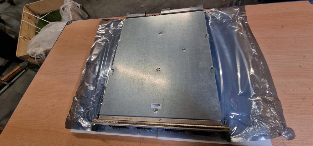 Коммутатор Juniper QFX5210 — 64×100G spine — фото 2