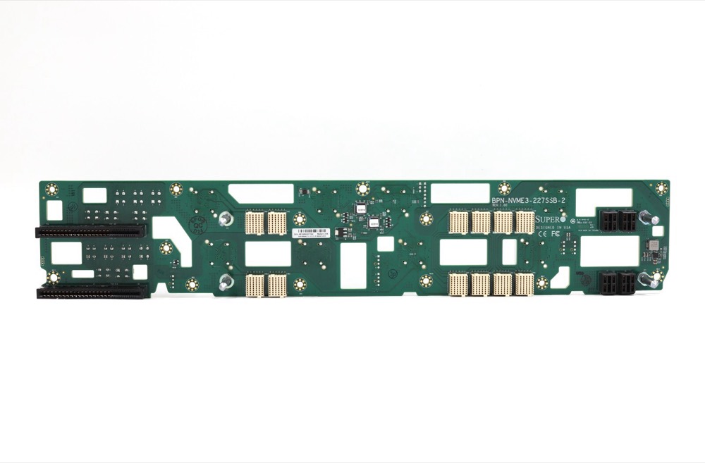 SSD-накопитель SSD Supermicro BPN-NVME3-227SSB-2 227S and 227 SBB NVMe Platform Mid-plane — фото 2