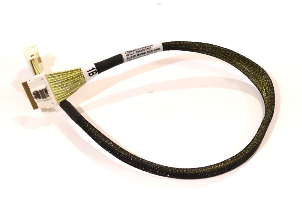 Кабель Supermicro CBL-SAST-1243L4R-85 SlimSAS x8/STR to SlimSAS LP x8/RA,43cm,32AWG — фото 1