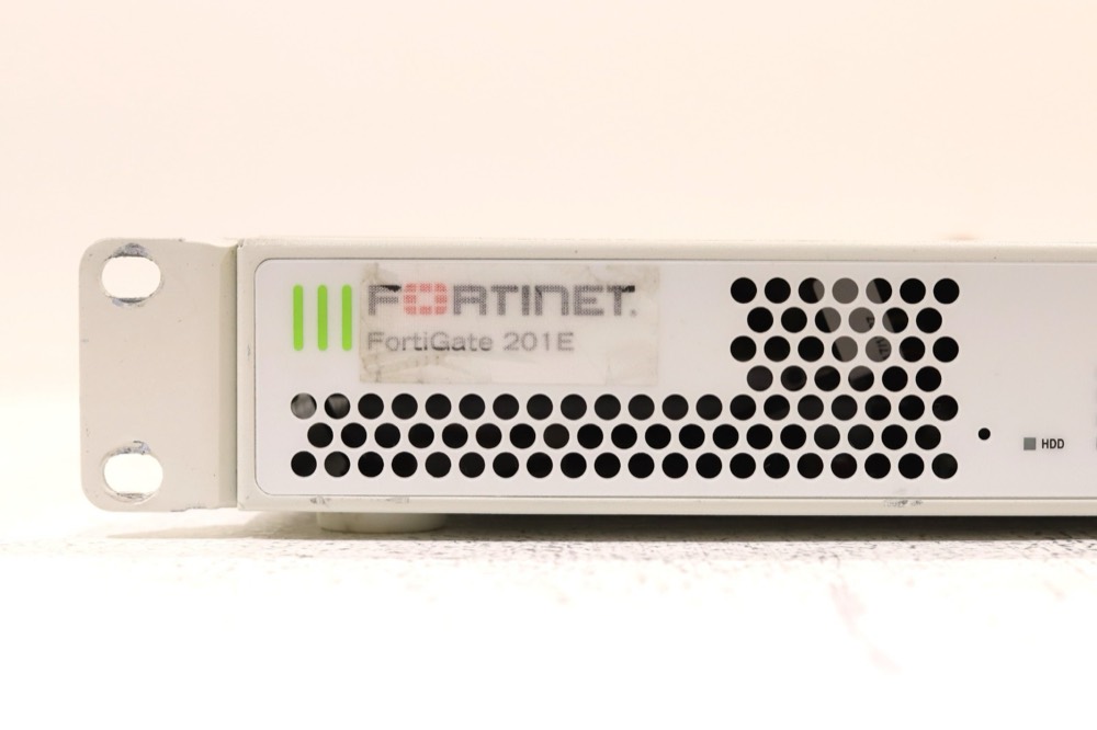 Межсетевой экран Fortinet FG-201E — фото 3