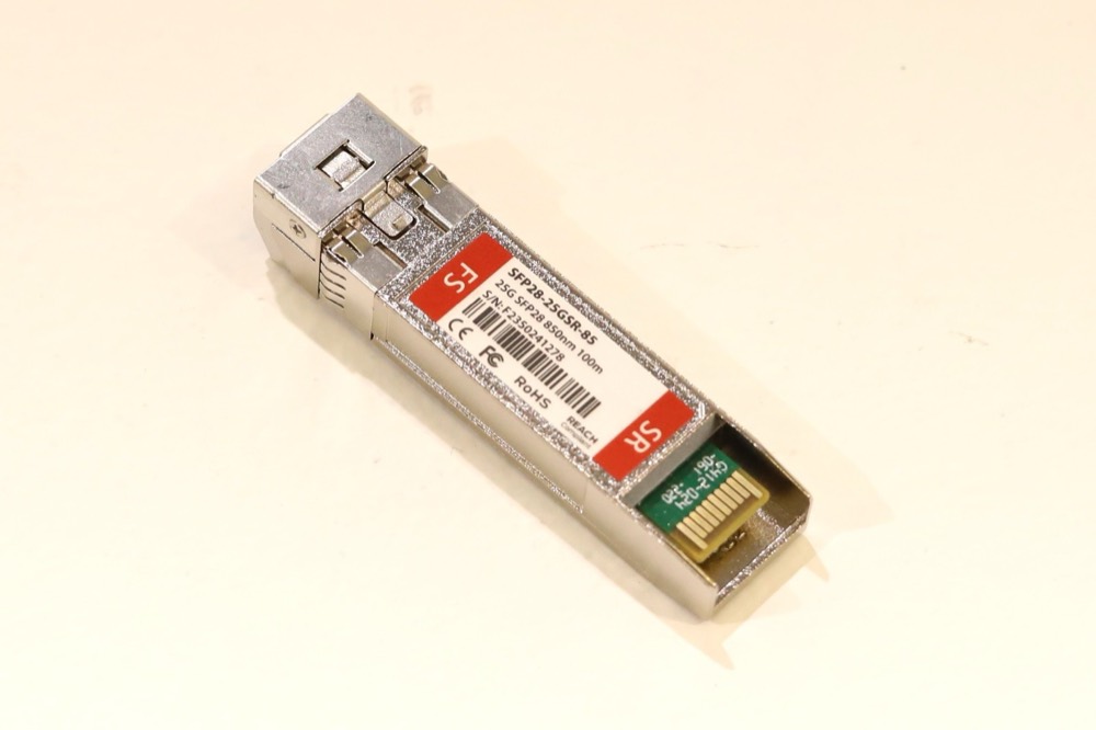 Трансивер Reconditioned FS SFP28-25GSR-85 Transceiver FS 25GBASE-SR SFP28 850nm 100m DOM — фото 1