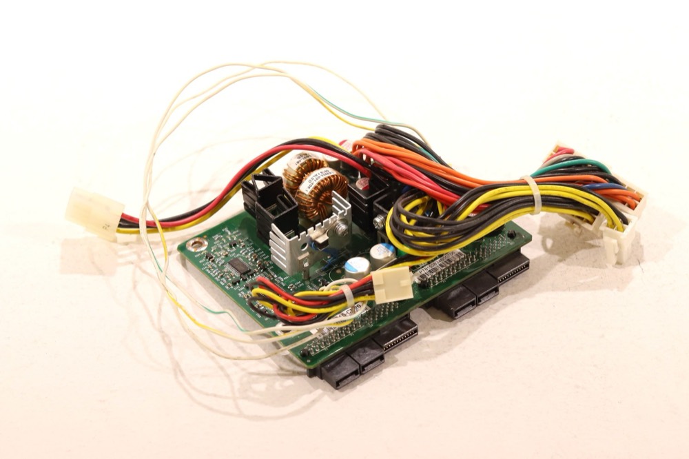 Комплектующая SuperMicro PDB-PT815-CN20 SC815 PDB FOR REDUNDANT 650W PWS 20PIN — фото 1