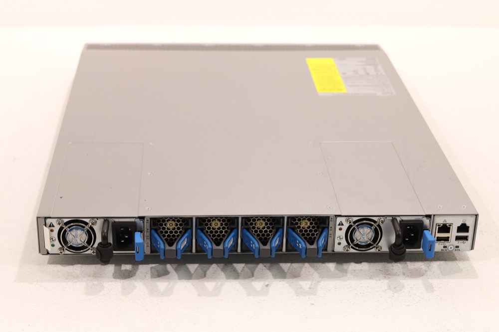 Коммутатор Cisco N9K-C9372PX-E — фото 3