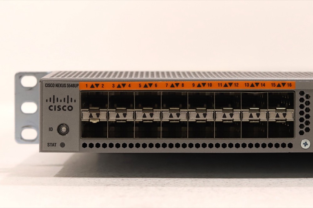 Коммутатор Cisco Nexus N5K-C5548UP — фото 3