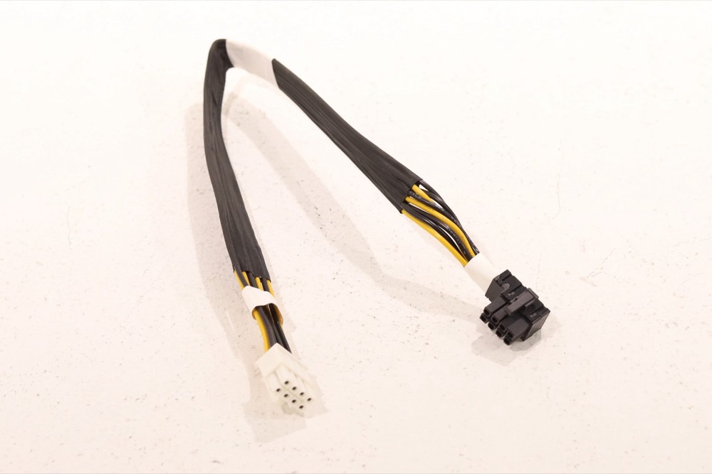 Кабель SuperMicro CBL-PWEX-0783 GPU,2x4F/RA/PCIe to 2x4F/CPU, P4.2, 39CM,17AWG,K80(2+3) — фото 1