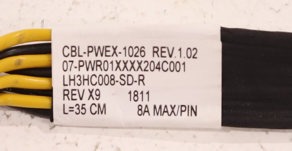 Кабель Supermicro CBL-PWEX-1026 GPU,2x4F/RA/CPU to 2x4F/CPU,P4.2, 35CM, 17AWG, 8A/pin — фото 2