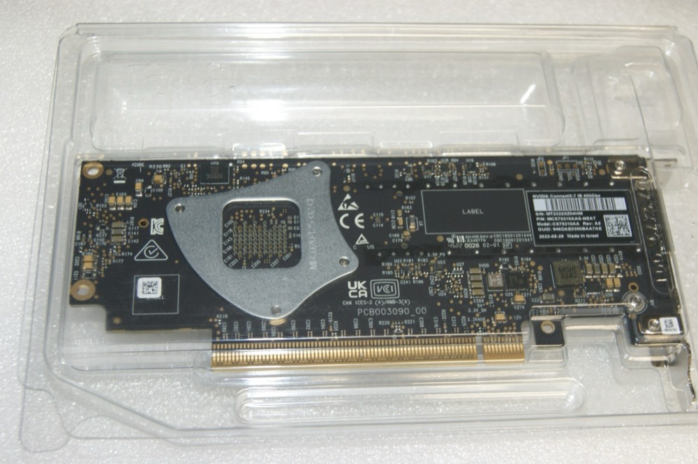 NVIDIA Mellanox MCX75310AAS-NEAT — ConnectX-7 400Gb 1-port сетевой адаптер — фото 2