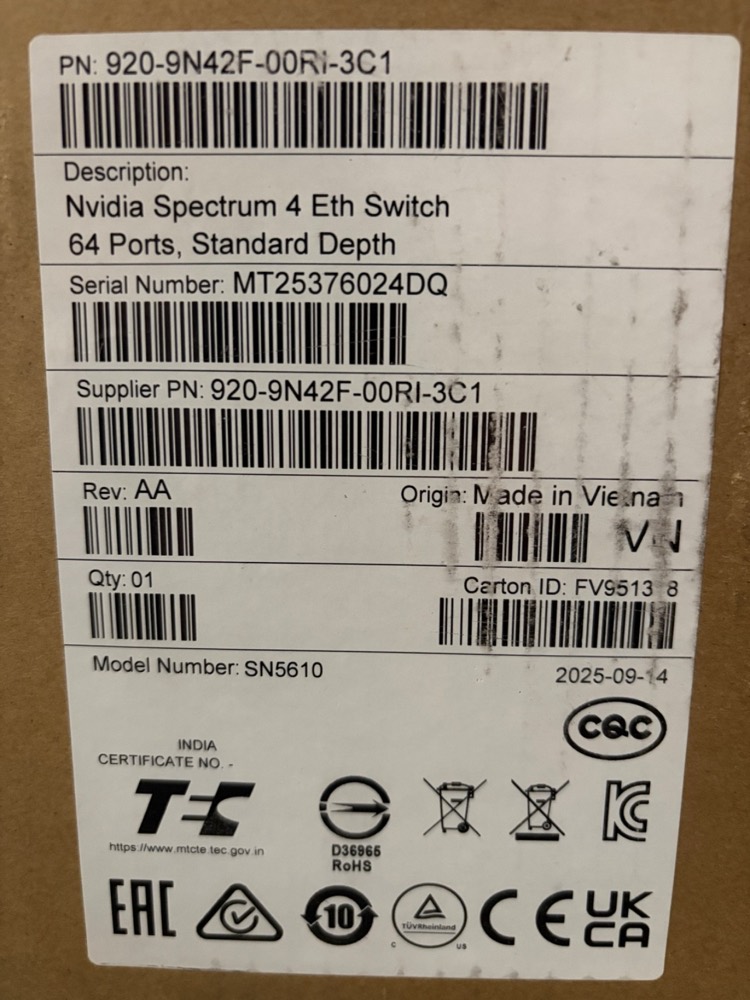 Коммутатор Mellanox SN5610 — 64×OSFP 800G — фото 1